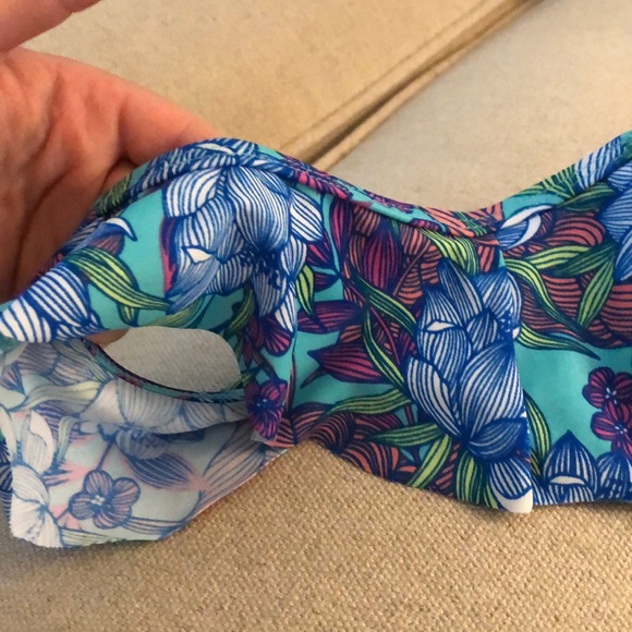 Target bathing suit - Picture 2 of 4